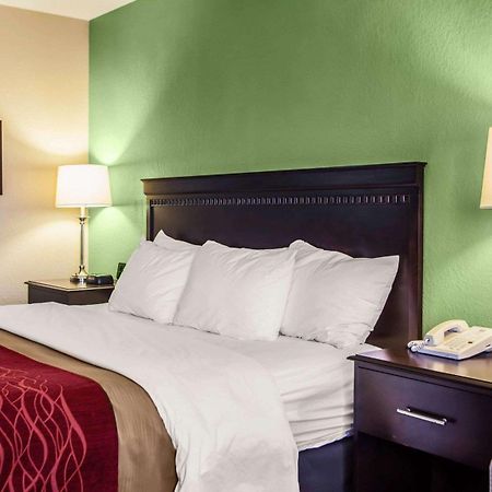 Quality Inn Belton - Kansas City South Екстериор снимка