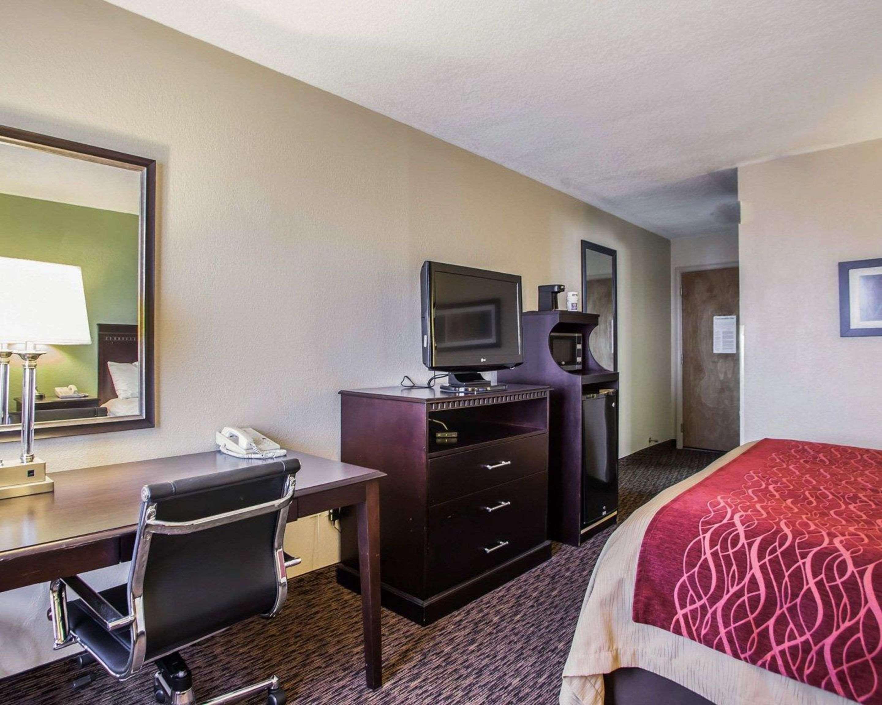 Quality Inn Belton - Kansas City South Екстериор снимка