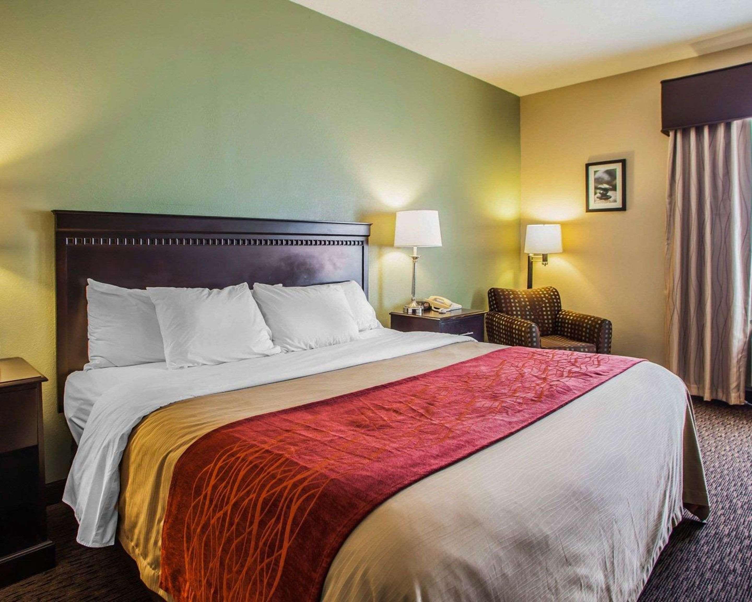 Quality Inn Belton - Kansas City South Екстериор снимка