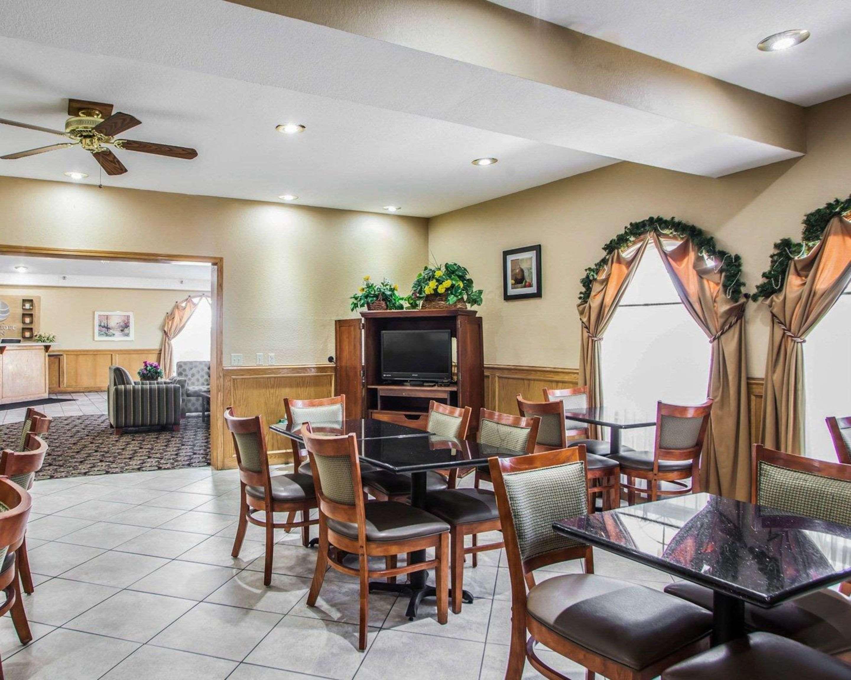 Quality Inn Belton - Kansas City South Екстериор снимка