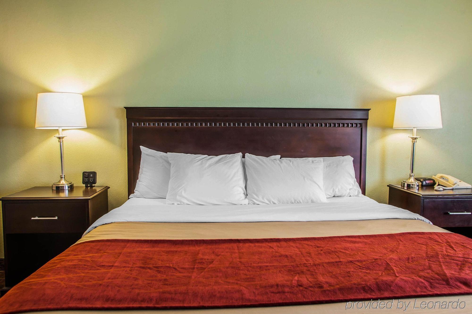 Quality Inn Belton - Kansas City South Екстериор снимка